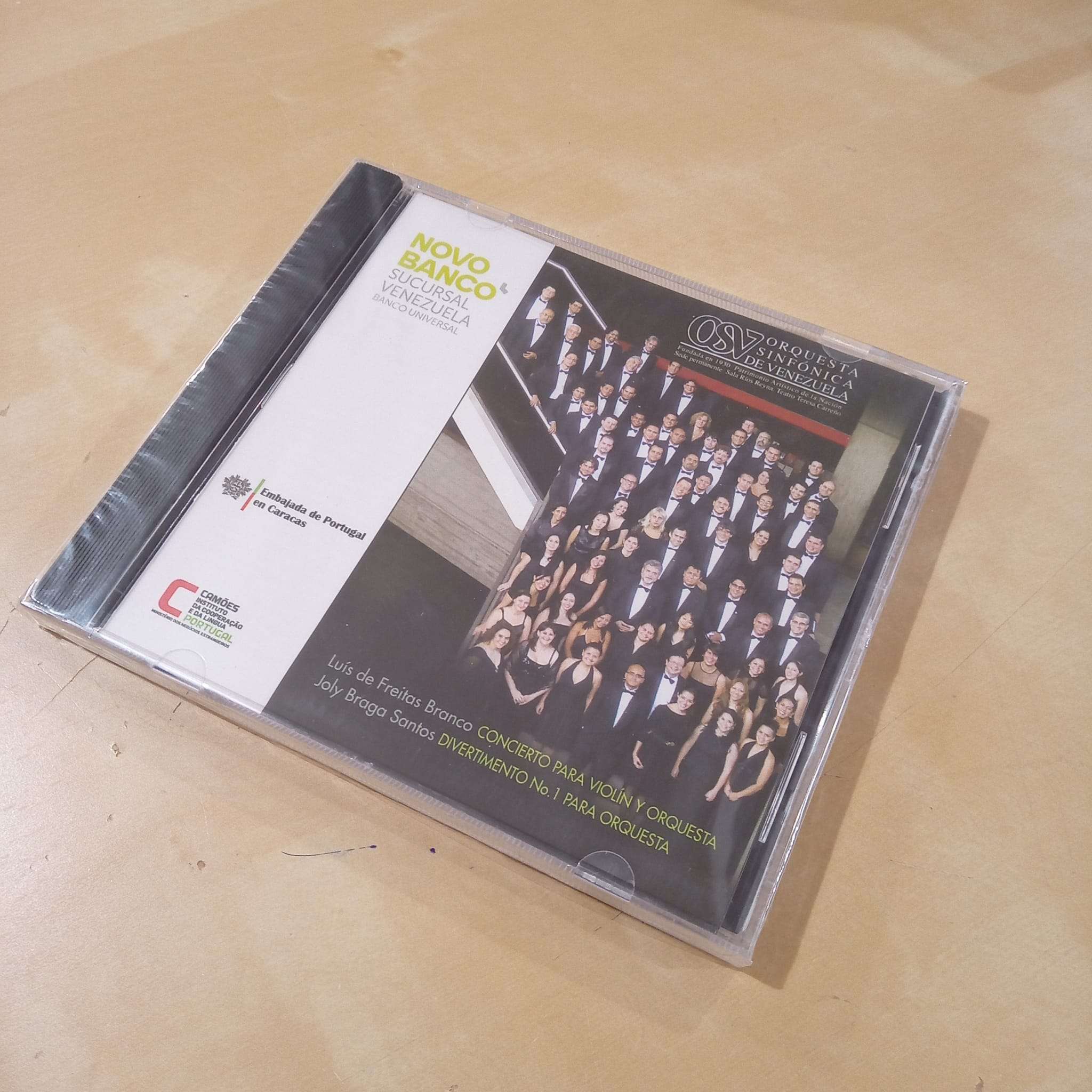 Obras de Luís Freitas Branco e Joly Braga-Santos com a Orquestra Sinfónica da Venezuela - CD