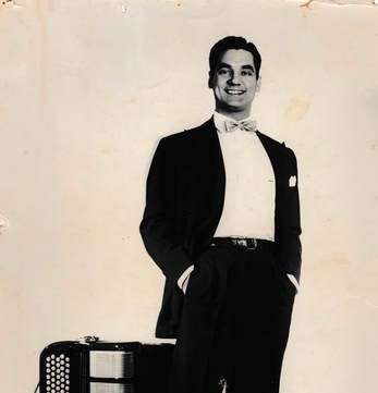 António Mestre (1924-2013)
