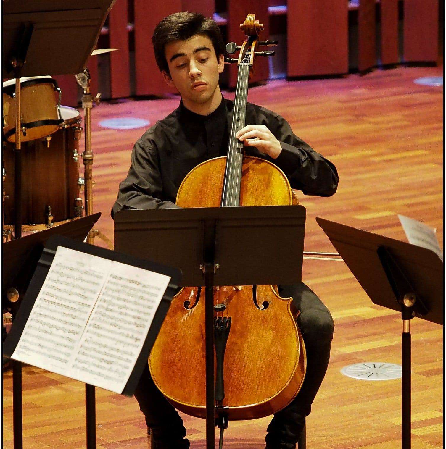 Marco Pereira (2001)